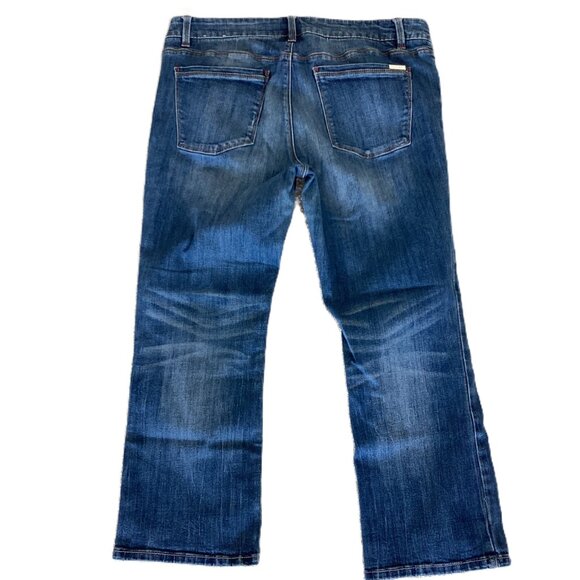 White House Black Market Flared Crop Jeans - Picture 4 of 6